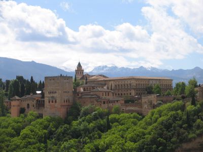 Granada Alhambra mit Sierra Nevada