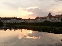 Sonnenuntergang in München bei der Nymphenburg